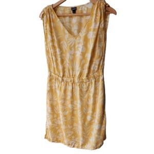 Patagonia Large Yellow And White Sundress Tencel, Bunched Shoulder, Forest Print